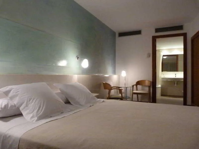 Hotel Carmen Roses Spain